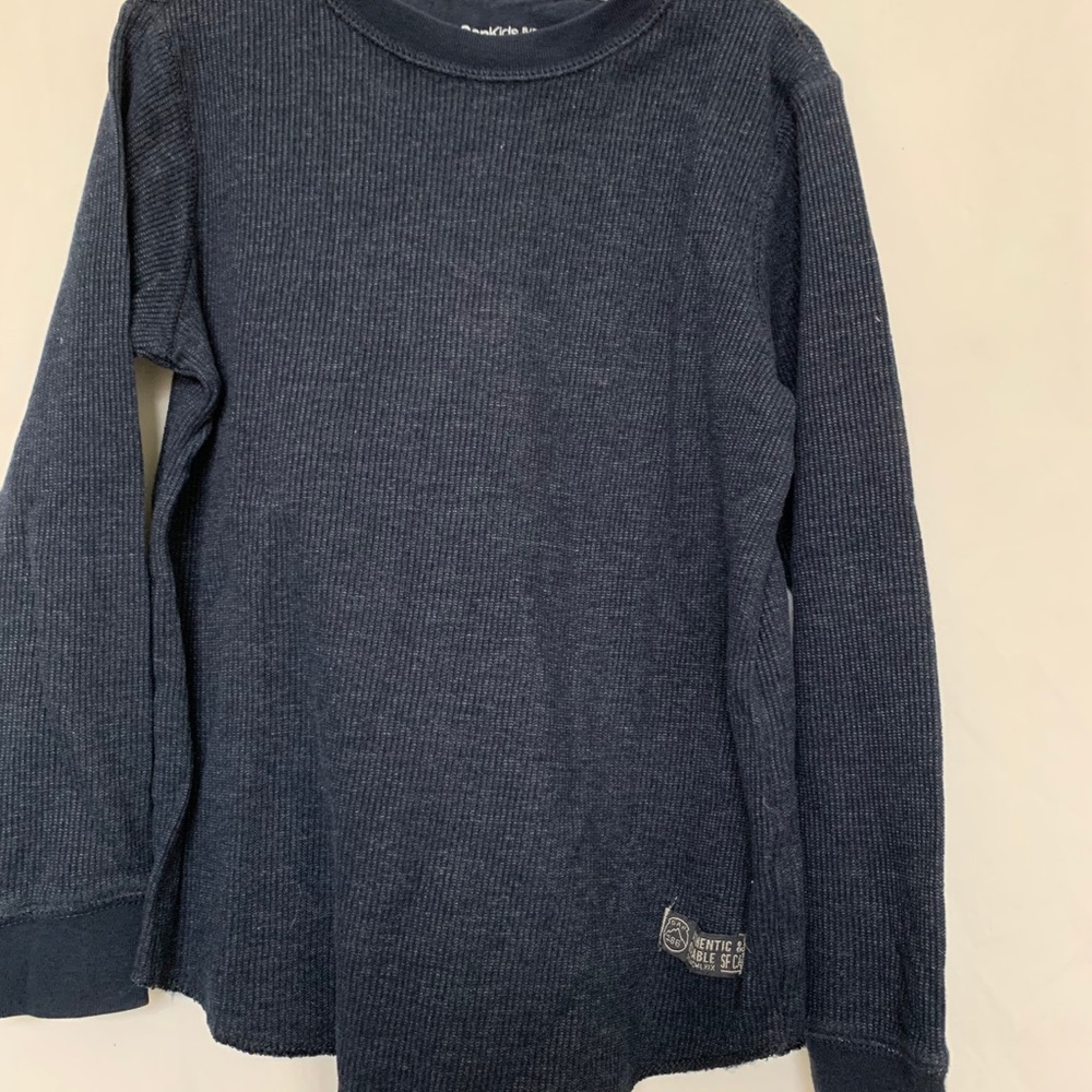 Boys GapKids long sleeve tshirt